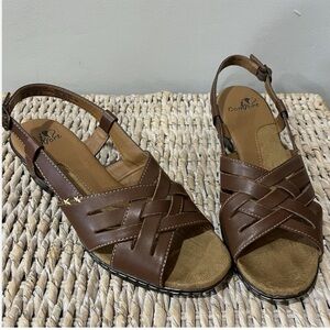 Earth Origins Slingback Sandal NIB